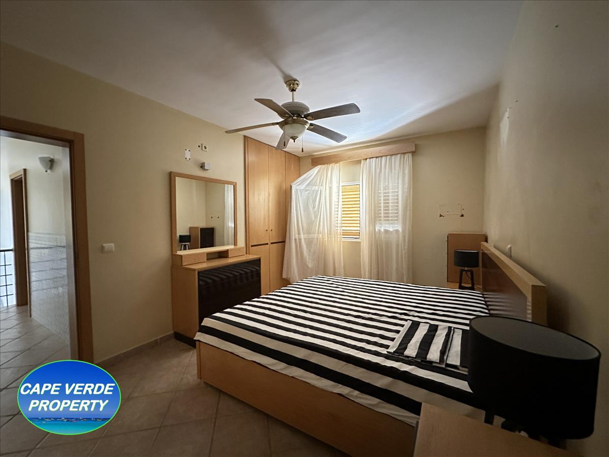 Property Image 893e91a2-9a98-48de-800d-08fa339b4fe0