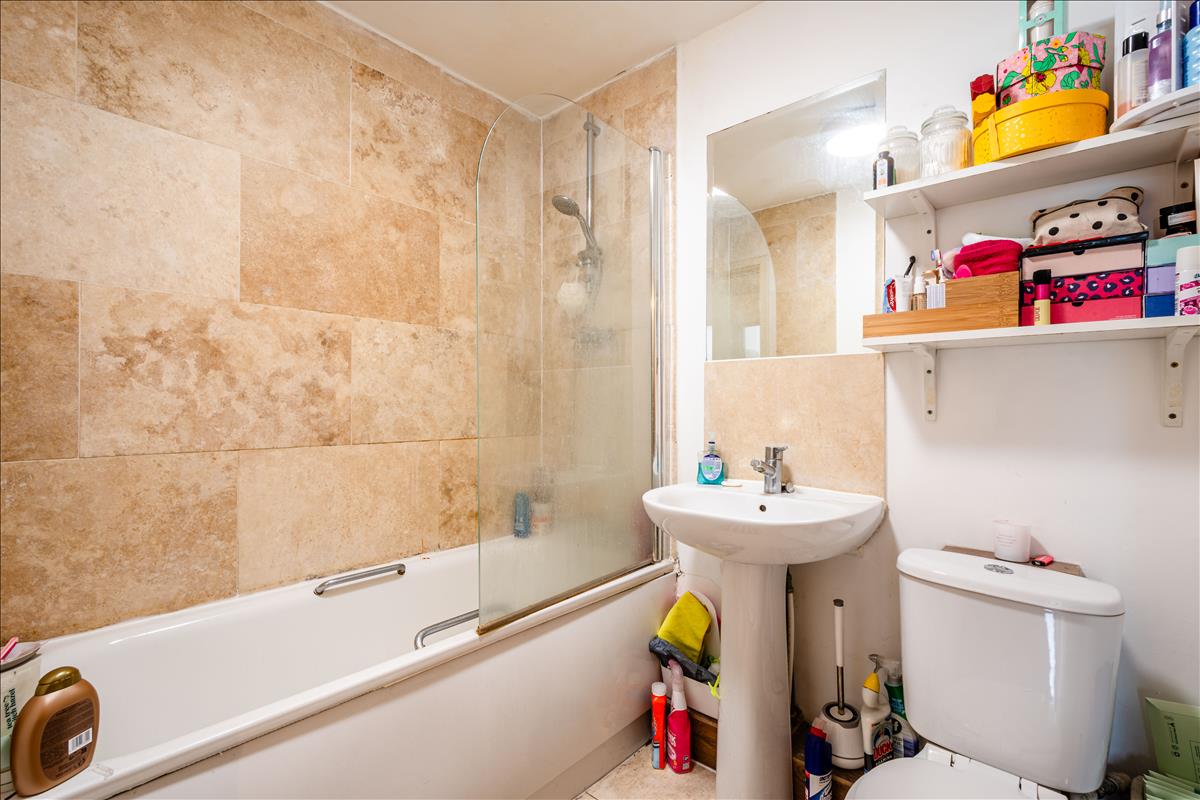 Property Image 894789b6-ccd0-48dc-974c-21485ebd5239