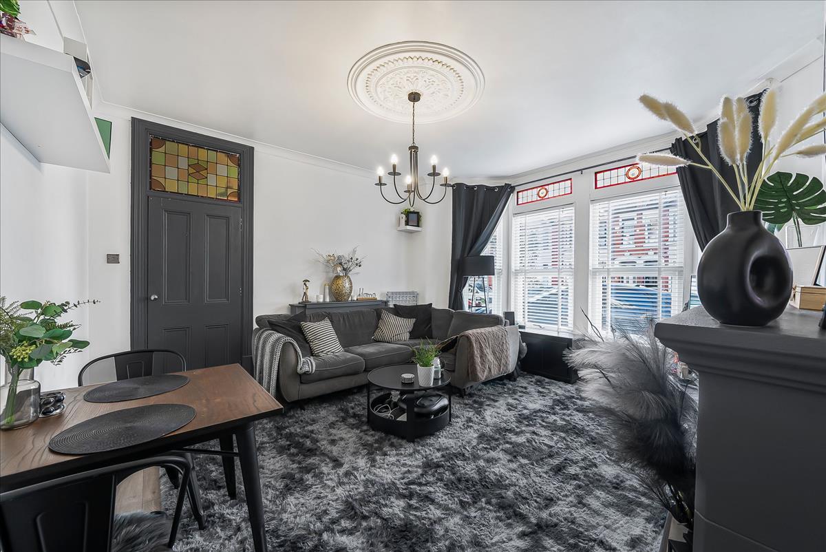Property Image 8949b767-fff4-41d6-9703-bf854bd77188