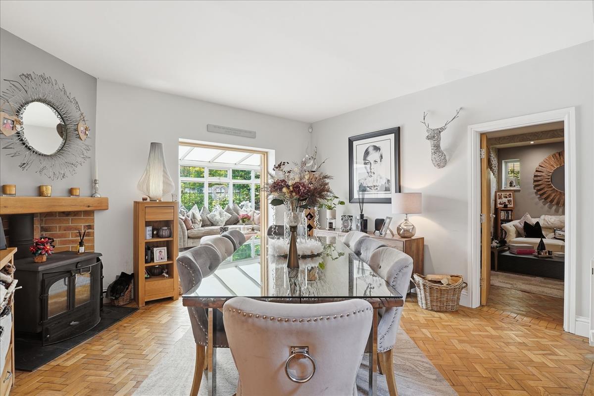 Property Image 894d318a-bec1-431b-aa52-05827beaf907