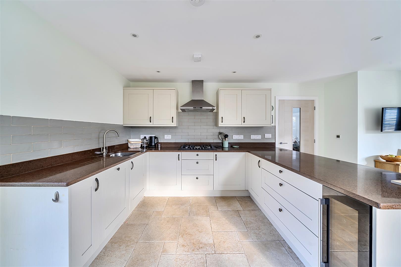 Property Image 8957cff3-23c4-424a-a78f-f01a980c2192