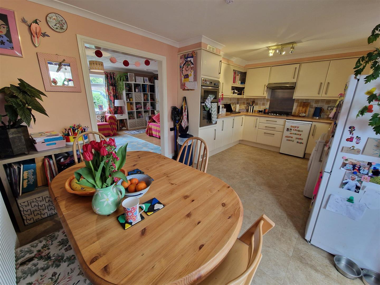 Property Image 895cccae-aebb-42e0-8db6-53d2ab55b74c