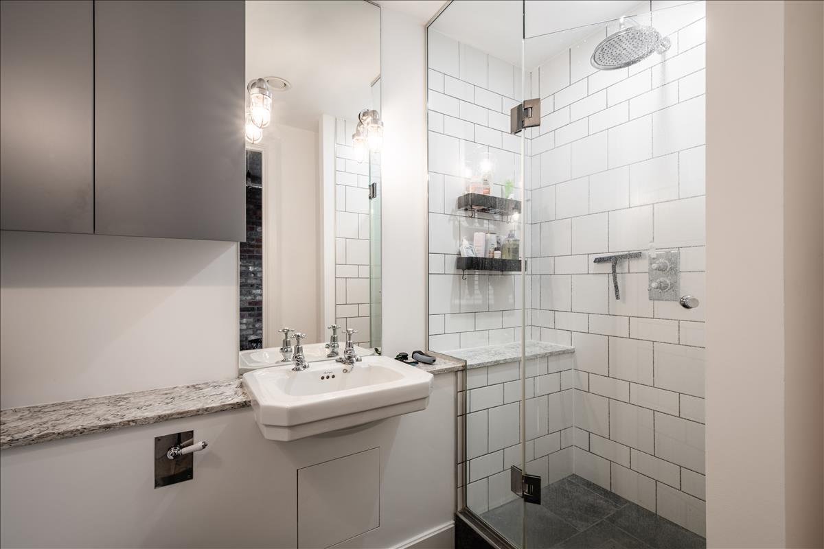 Property Image 895ecac7-80b8-4b43-80d0-04729698e5eb