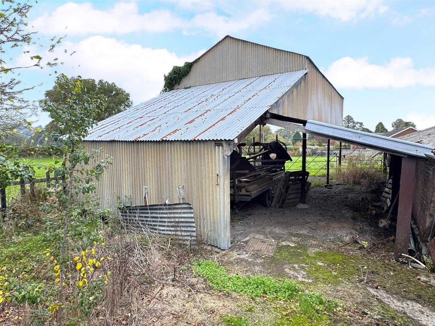Property Image 895f67cb-2d47-40aa-ab53-02a8411e6896