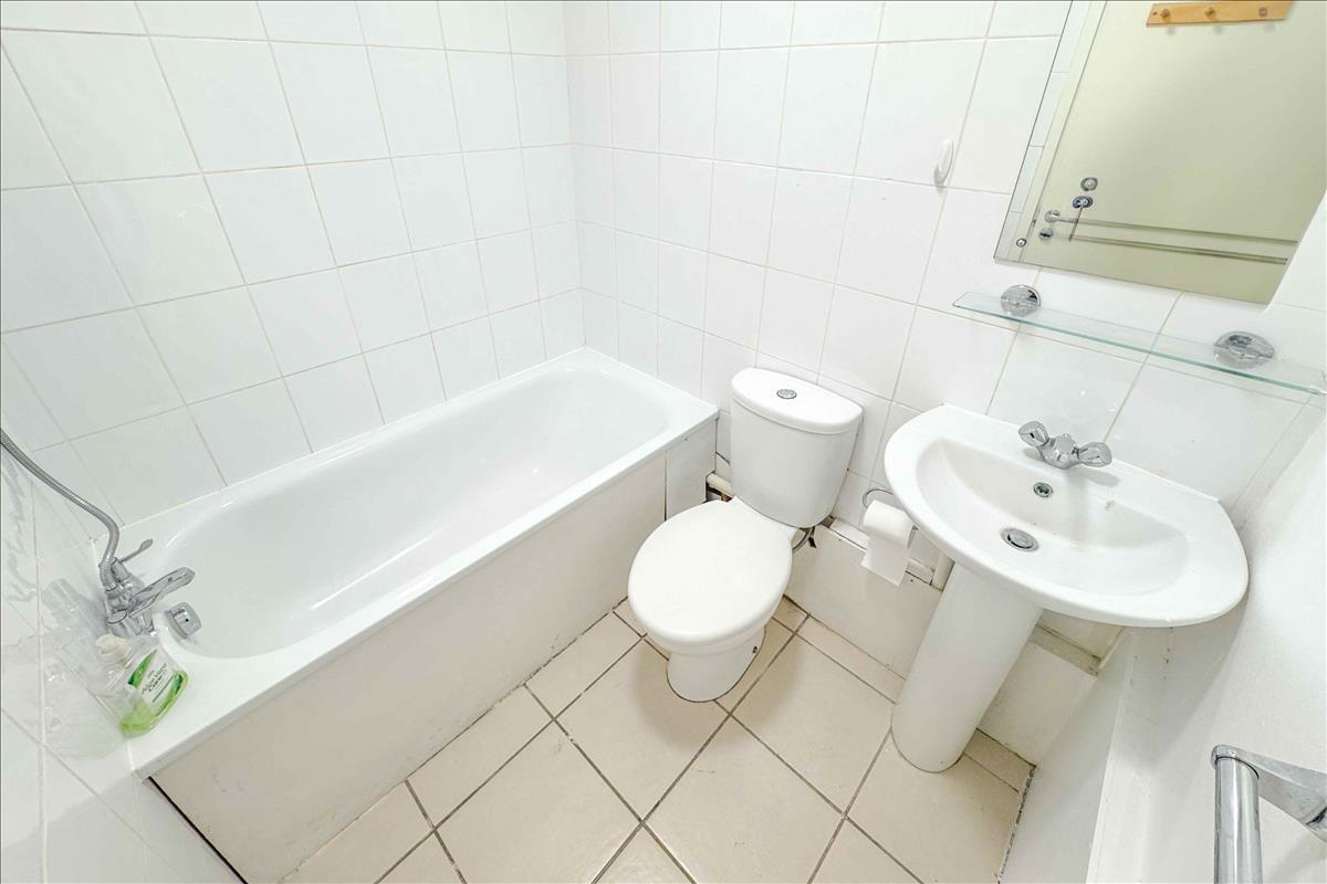 Property Image 89610cbd-b33e-49a8-8eb8-c5dde6282701