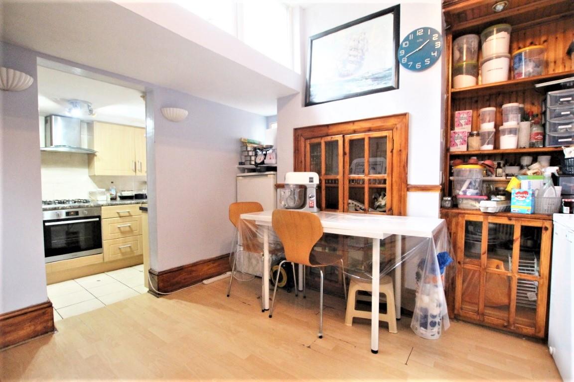Property Image 896390df-2cc9-4a2d-80ec-40339f2420a5