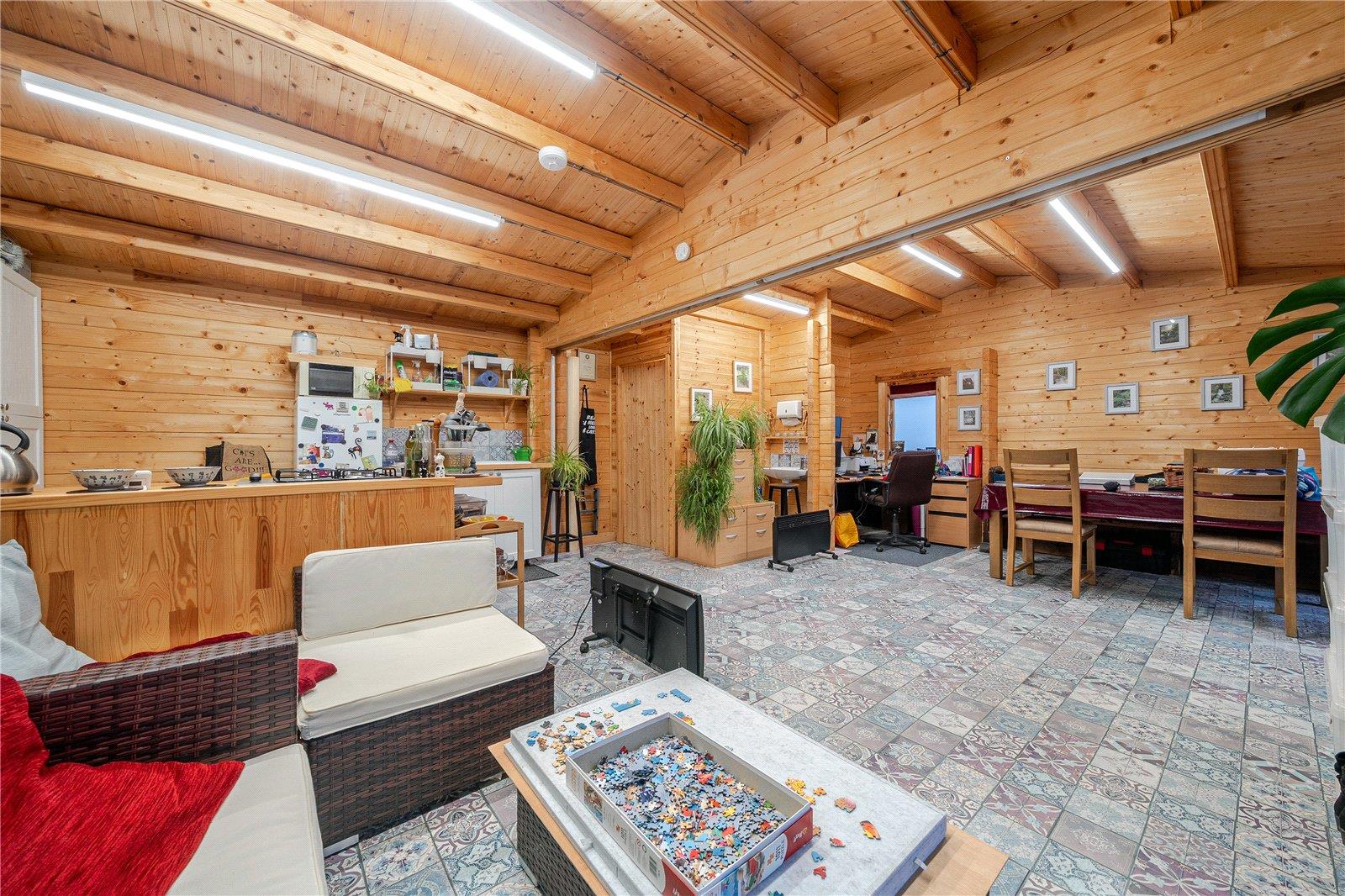 Property Image 89661187-18f2-4b65-bf3f-a11a246d959e