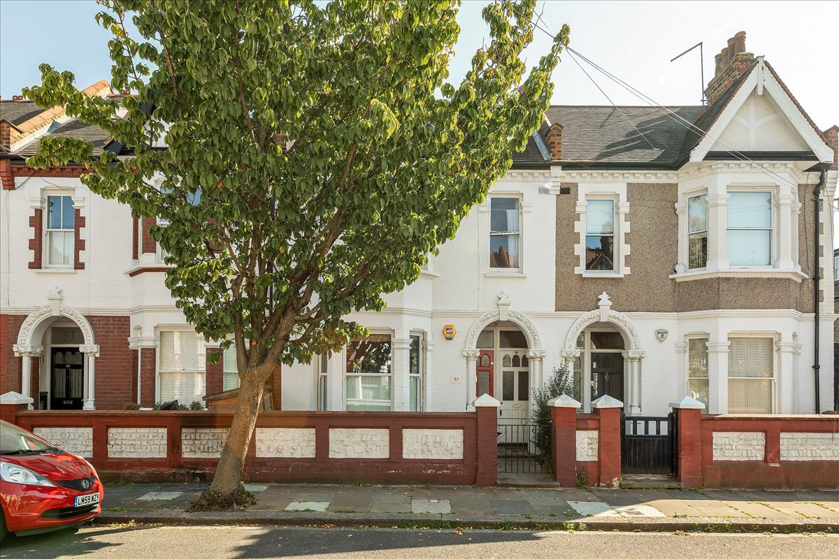 Property Image 89715a42-f955-4dc4-ab15-aba53a681e10