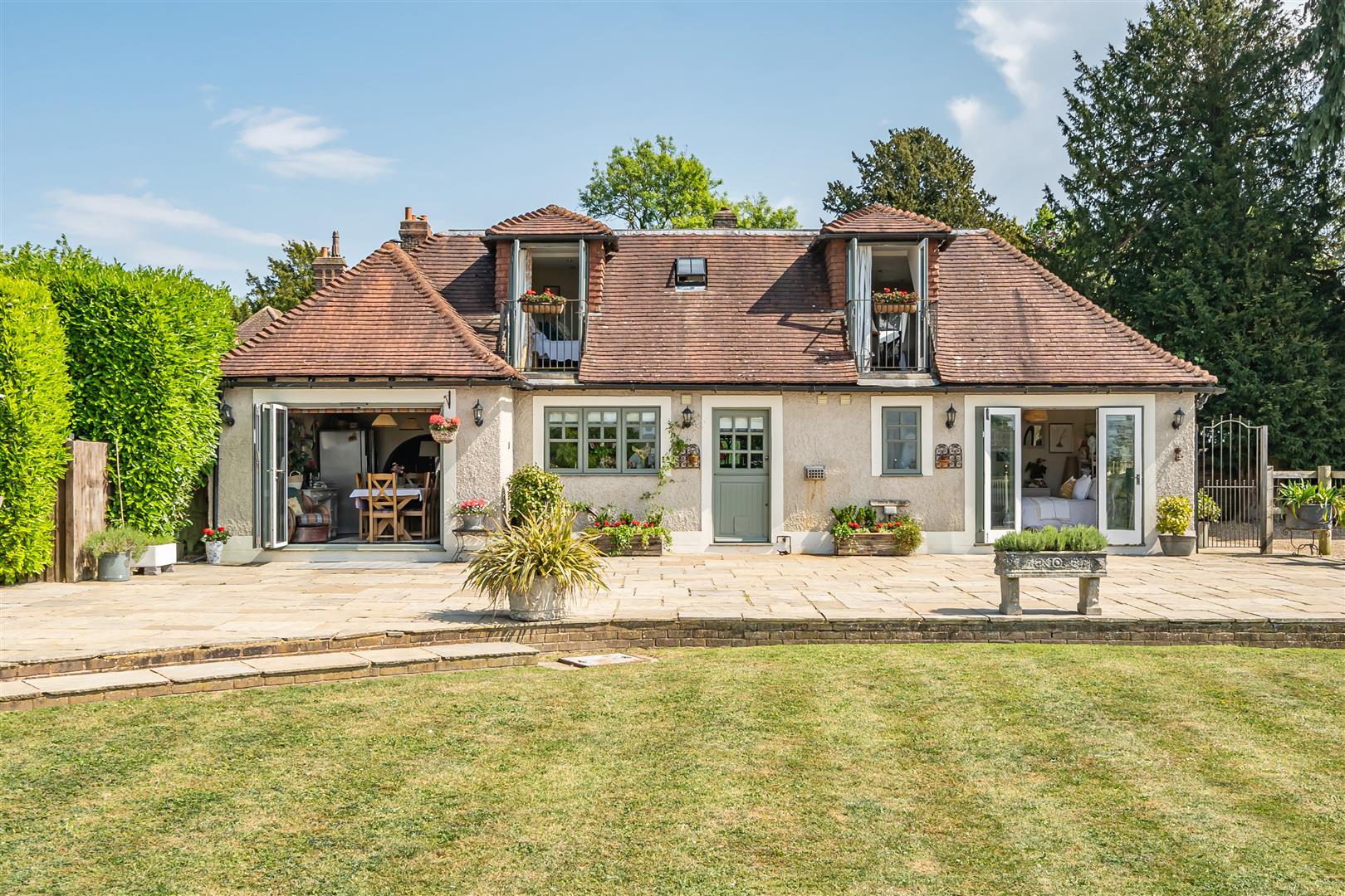 Property Image 897161f7-7273-48ca-bff3-cab08e87496e