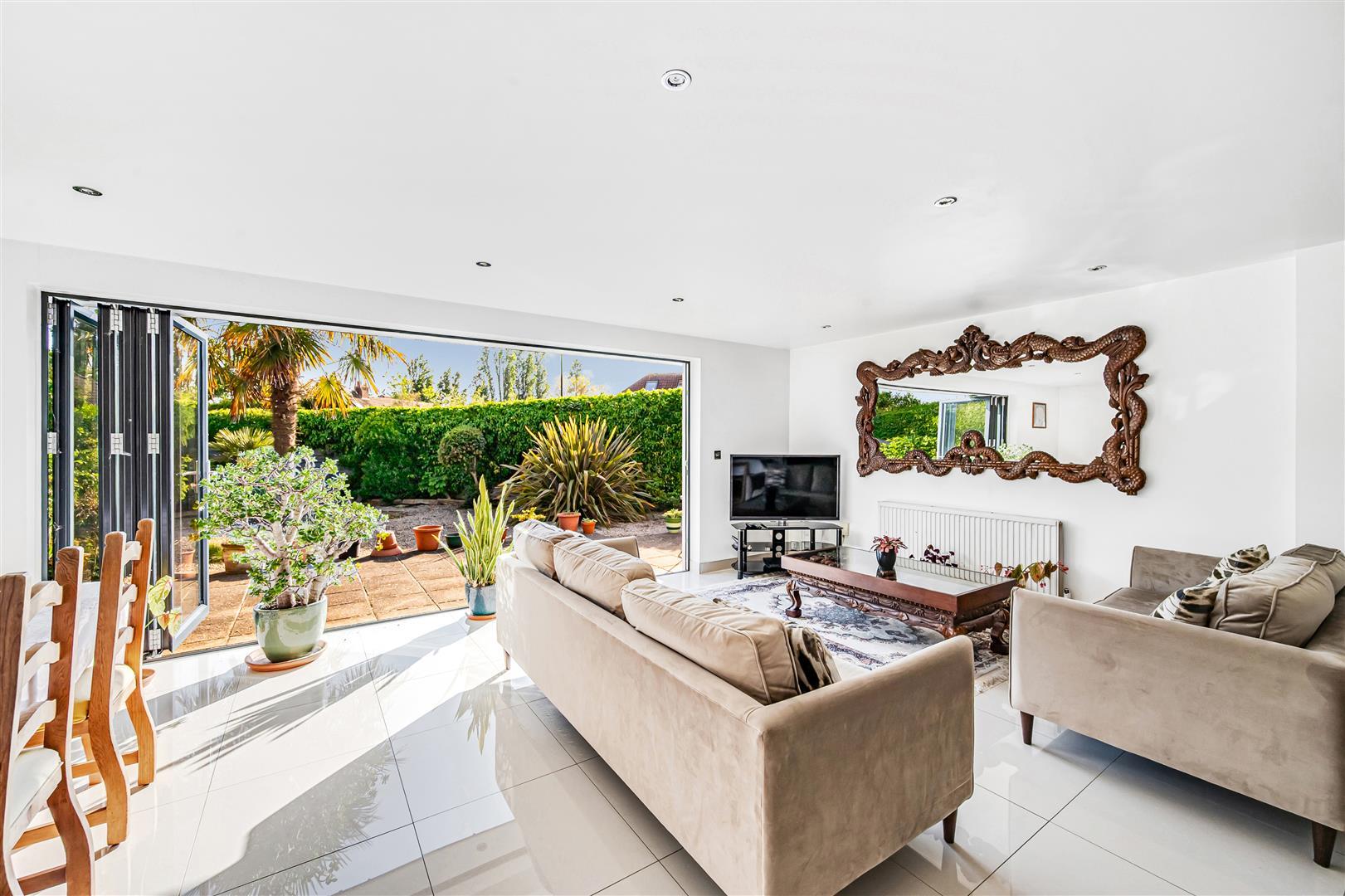 Property Image 897e529d-b83c-4b28-bd70-44329f65af0f