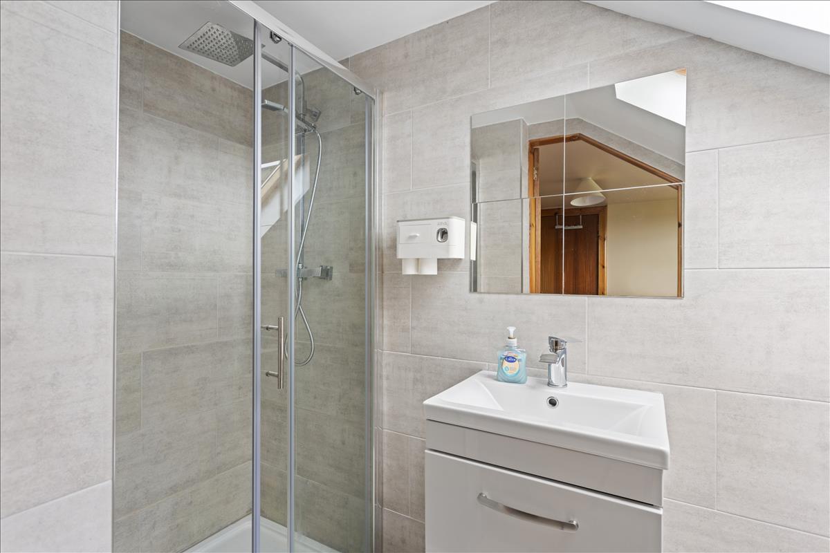 Property Image 89800b9b-0154-45be-88db-13ffa556d9d9