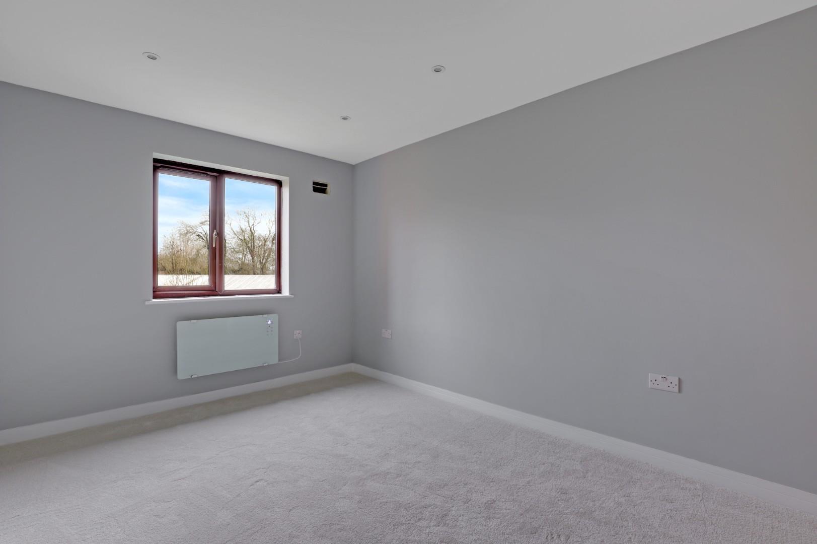 Property Image 89892853-1252-4869-96f6-658476df0daa