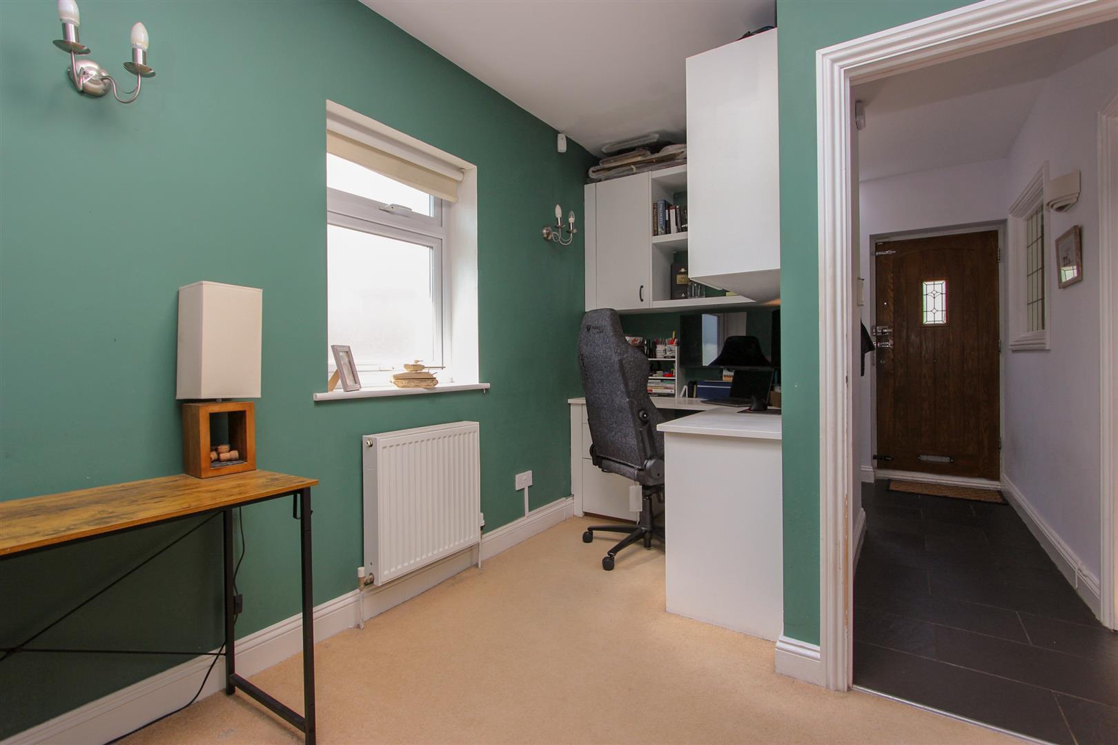 Property Image 898a38fd-358c-43a2-ab32-e0e097bf7a02