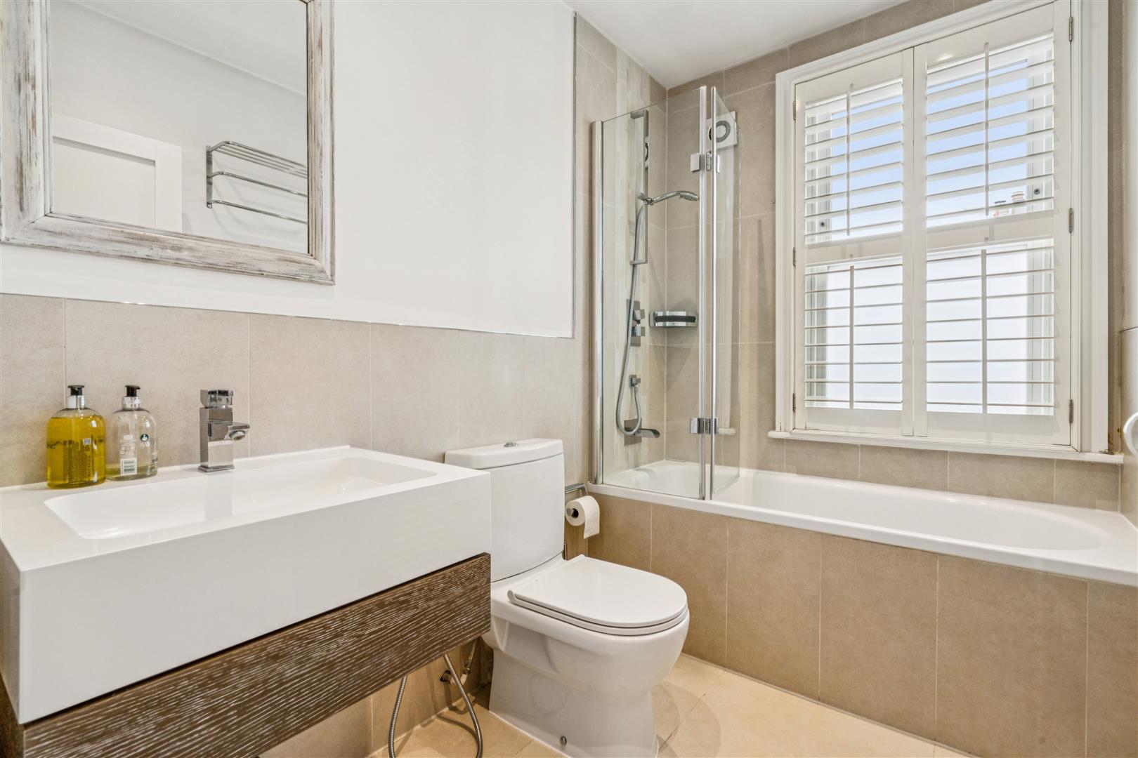 Property Image 8992a26b-d7ef-4250-8421-c1dccdbb0b44