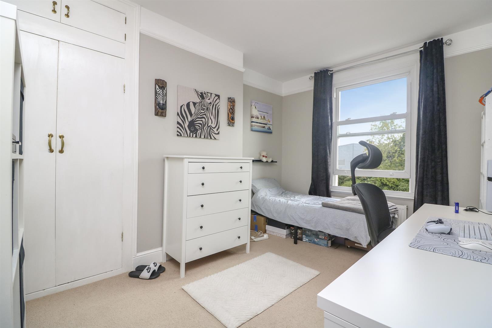 Property Image 899a8df9-d8f2-4b73-83c3-92b1b569823e