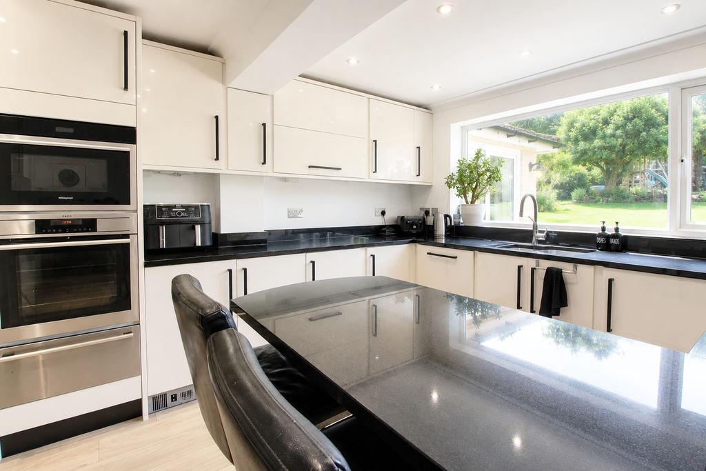 Property Image 899afb90-5e0c-422f-a8c6-9cdacb624b00