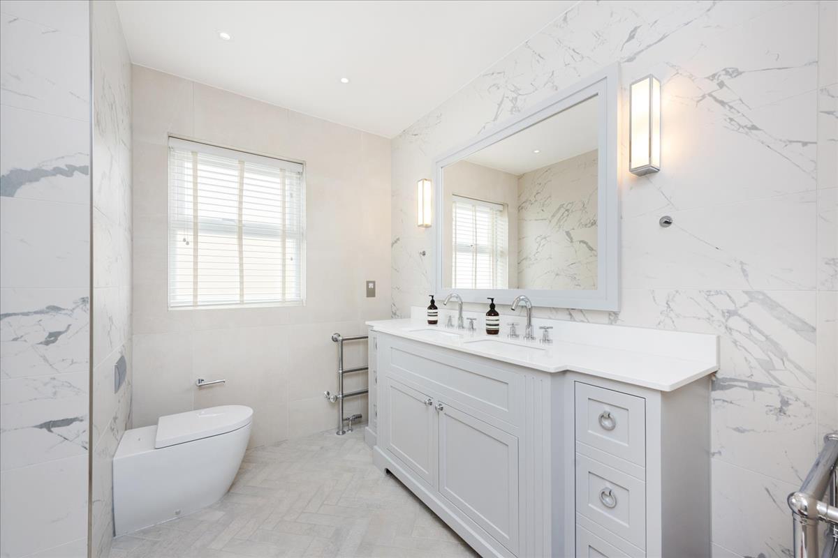 Property Image 899c56da-e433-42d0-a7e3-bbad5d13cef7