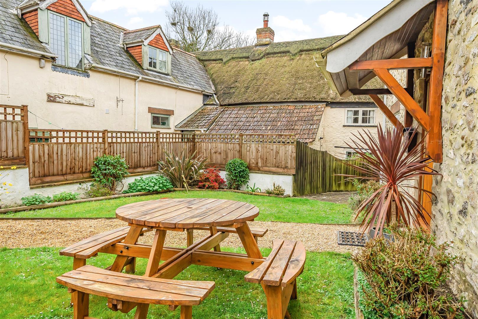 Property Image 89a246f9-15c9-492f-8e17-f15b12c43242