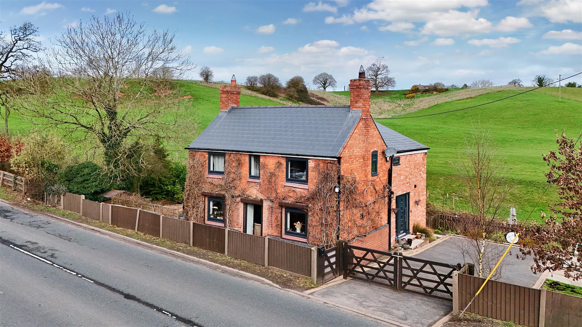 Property Image 89b3a411-98fe-4bfc-808c-027c1397037e