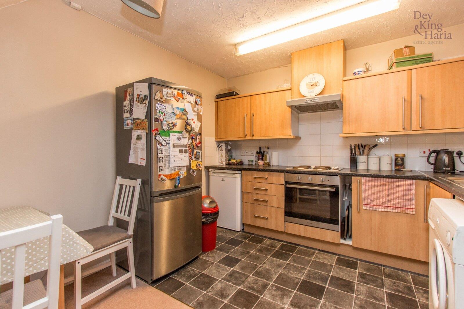 Property Image 89bb7412-1978-4445-bc06-c8005f268c9f