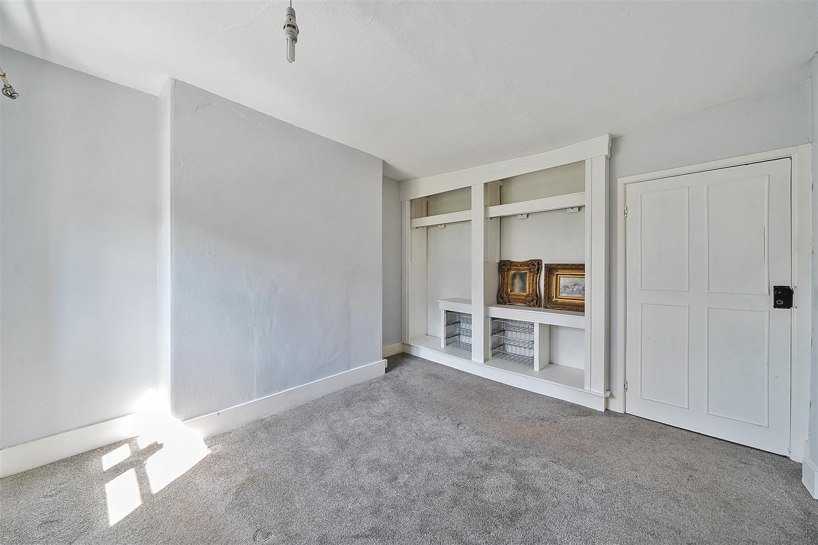 Property Image 89bf2363-e17e-4a97-abdf-1549af844186