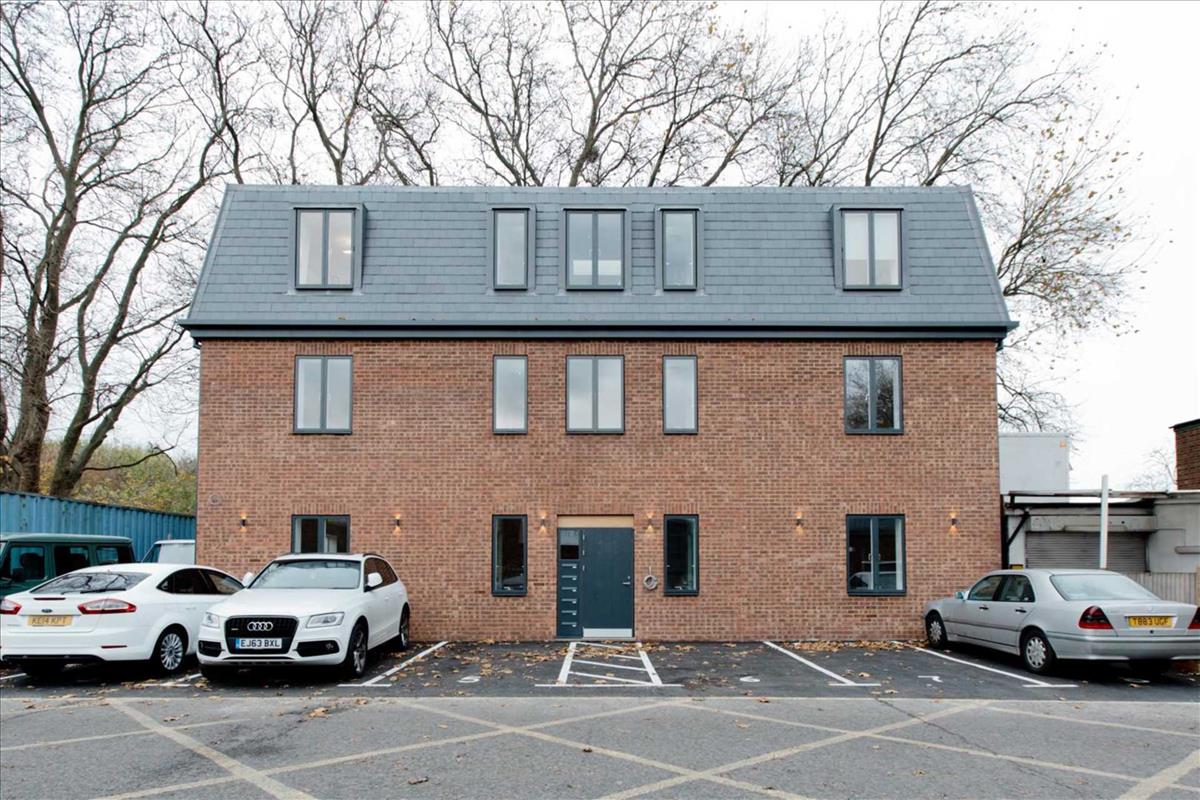 Property Image 89c85b97-216b-4633-b88e-63e9060d01be