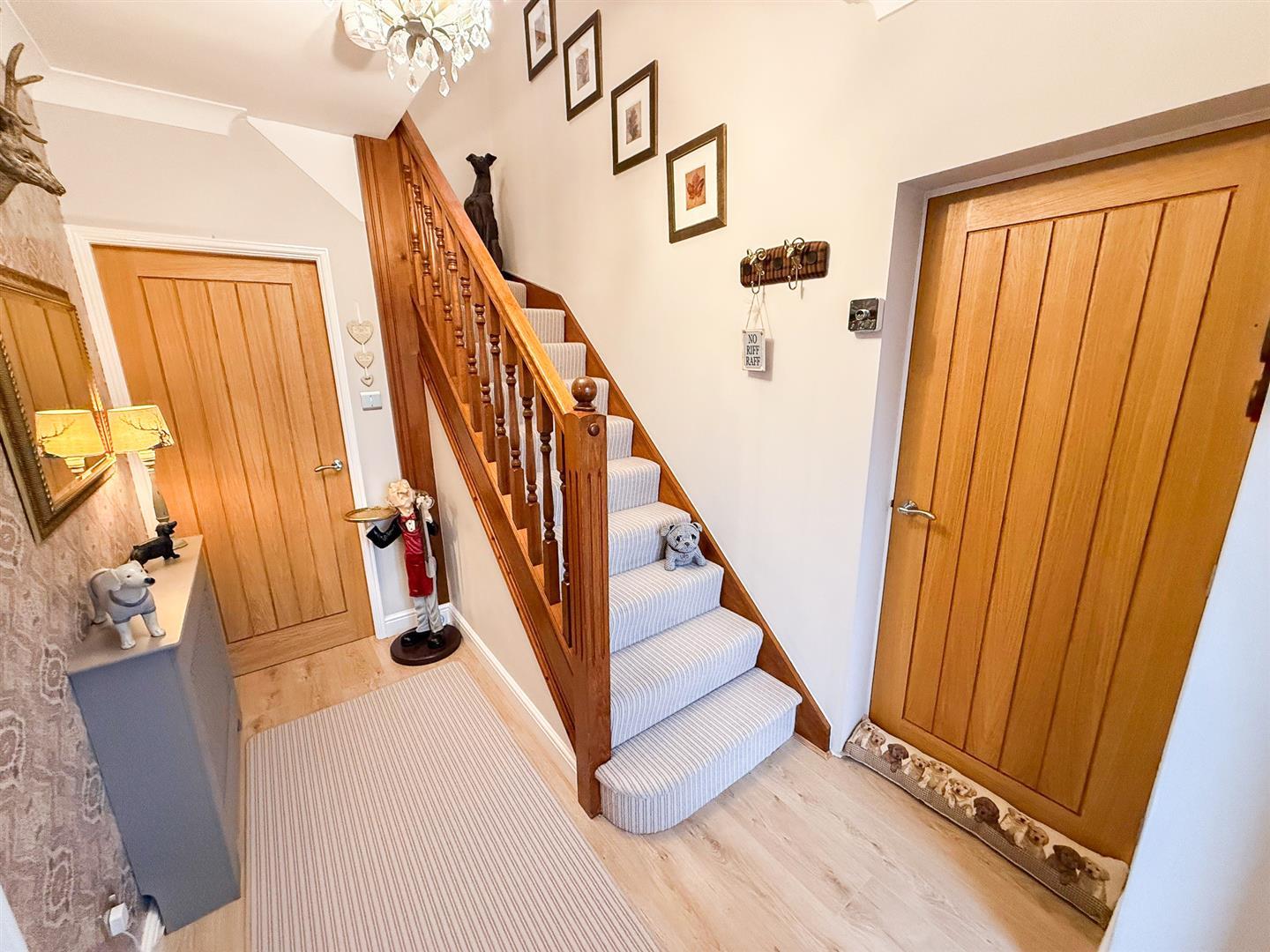 Property Image 89c87b26-79b7-4d17-ab3d-060a11a51413