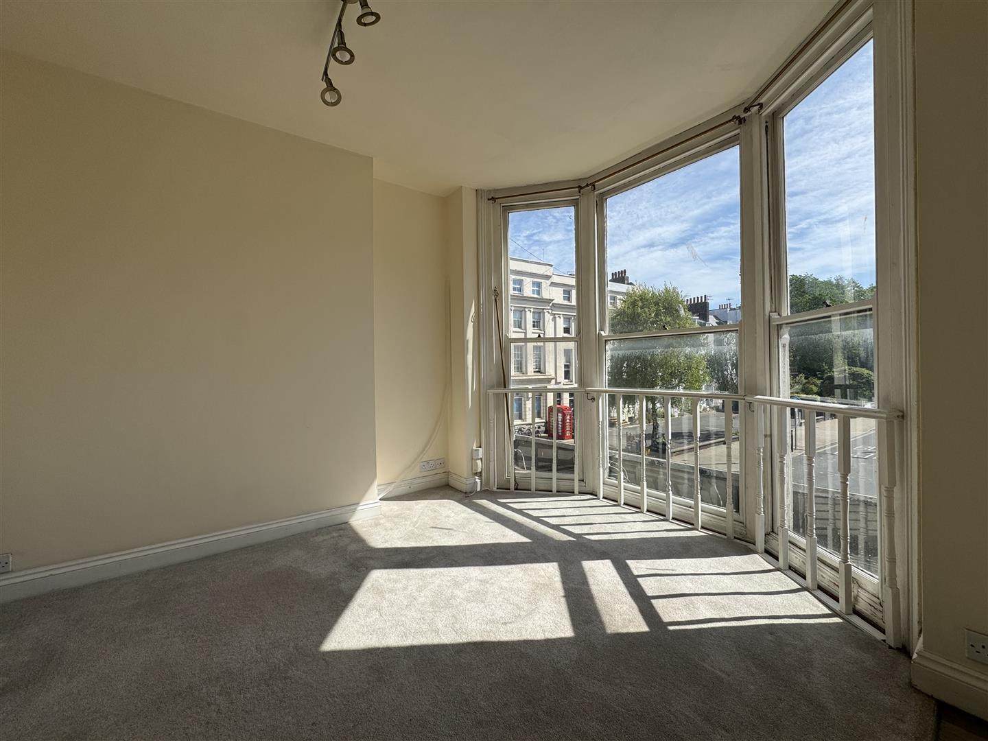 Property Image 89cf70d9-259e-42b0-93e9-d9446670a953