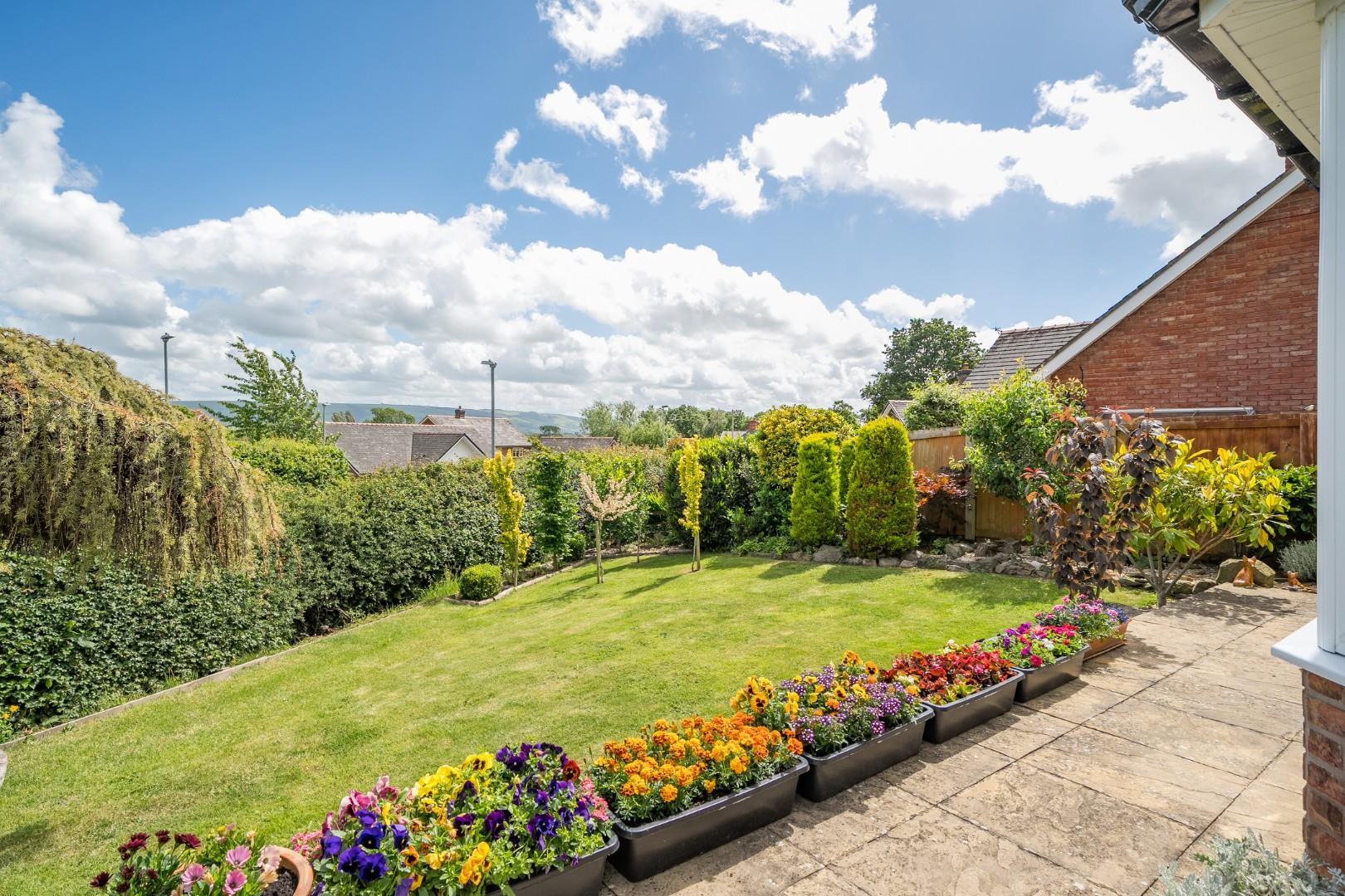 Property Image 89dcb08f-2dc6-4c42-8440-839378c16f0b