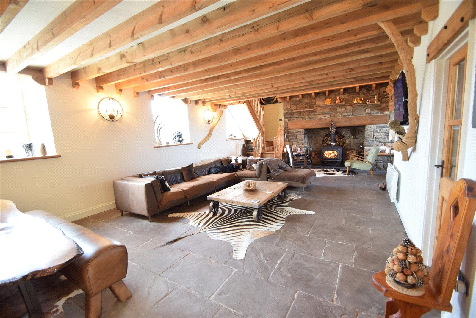 Property Image 89df4f5b-52c0-4fdf-be4c-0b38e16a0dd9