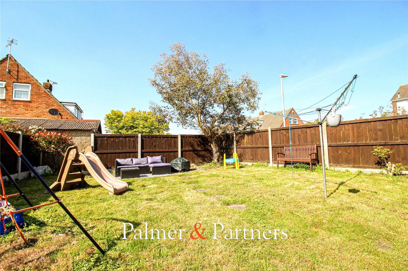 Property Image 89e46064-25c7-4196-bfbe-93d8e7409a32