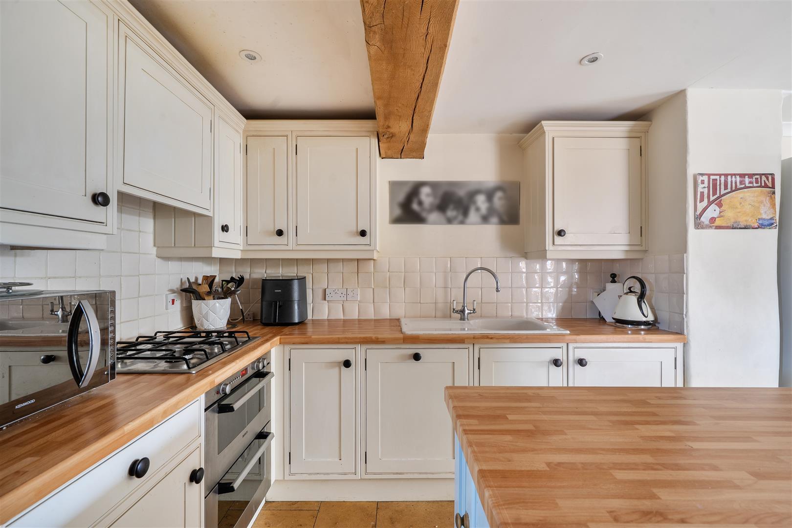 Property Image 89ed234c-208b-4c35-aaab-a07b85b70fb6