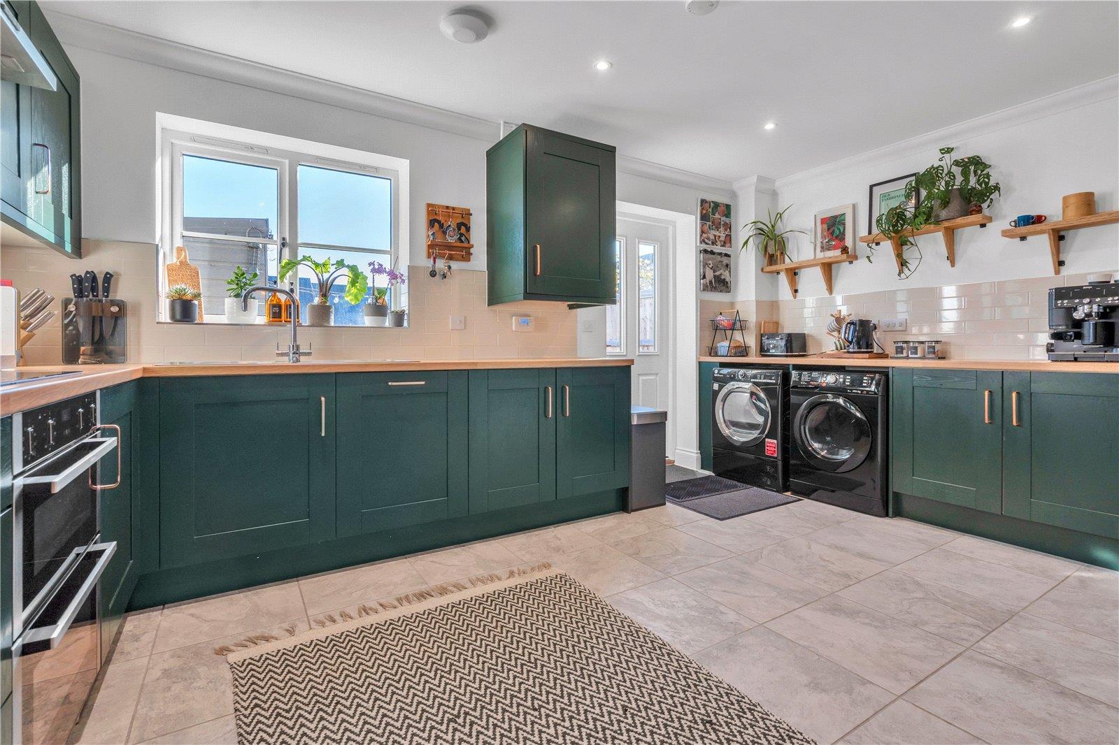 Property Image 89ee29df-f103-42c2-8925-fc60e5121288
