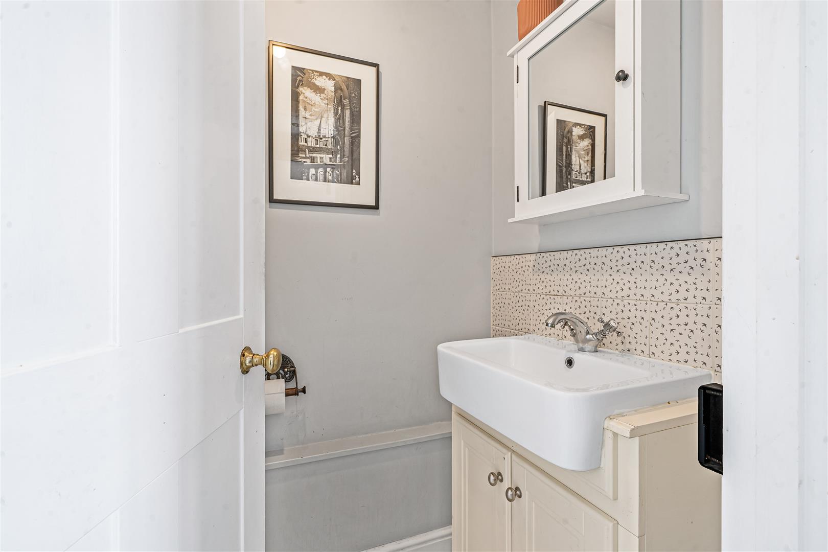 Property Image 89ef31ba-ce39-4d8e-ae27-021d0d441717