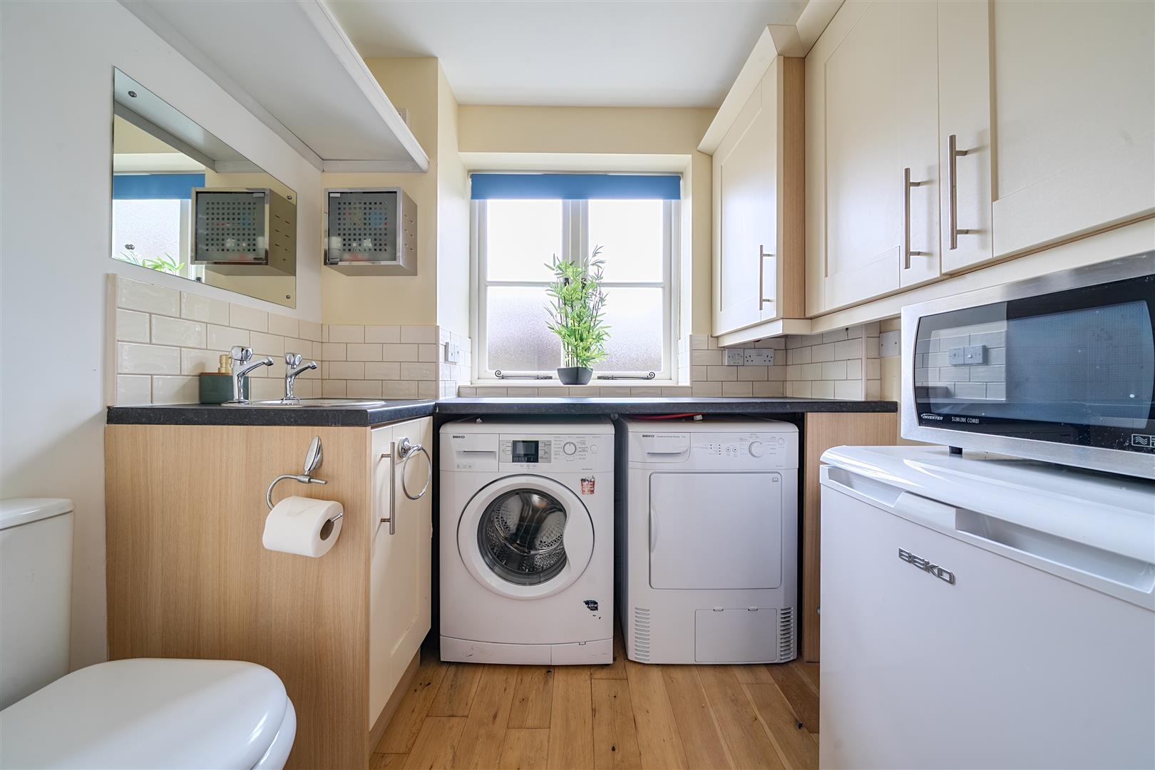 Property Image 8a012038-18c0-4322-953b-d3bfebed4ad3