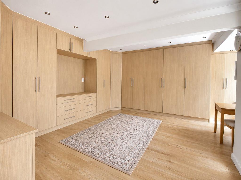 Property Image 8a0ef298-60e5-4056-85dc-34b75b14663f