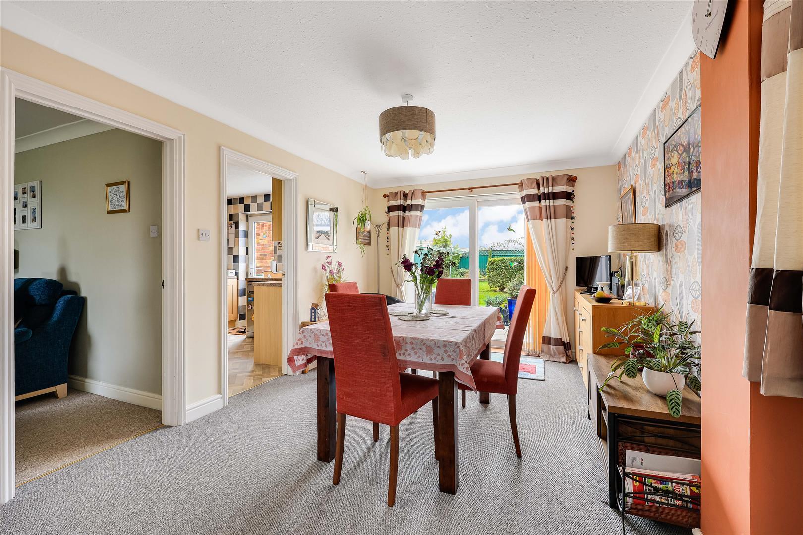 Property Image 8a173480-d7ce-474b-bc48-26ffe934cc1c