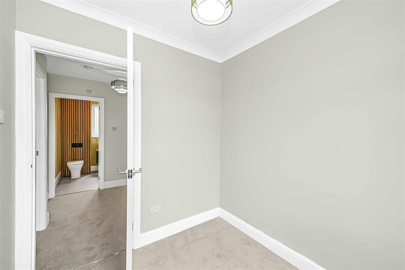 Property Image 8a38d9d8-c988-47f1-95d3-a98f435d6873