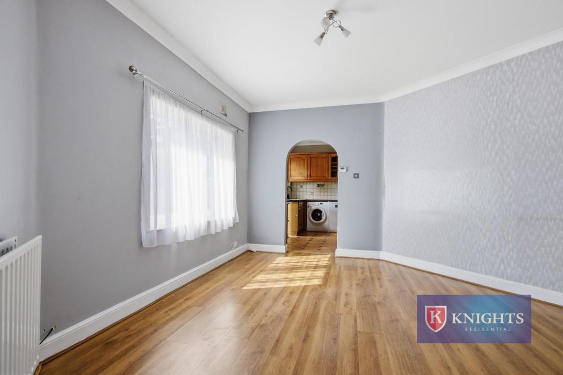 Property Image 8a3fcbb0-ce34-458d-8773-43ca08072df0