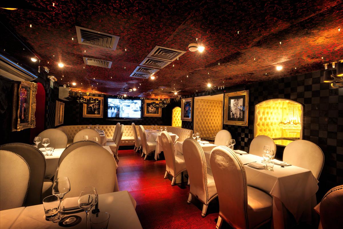 Club to rent in Covent Garden