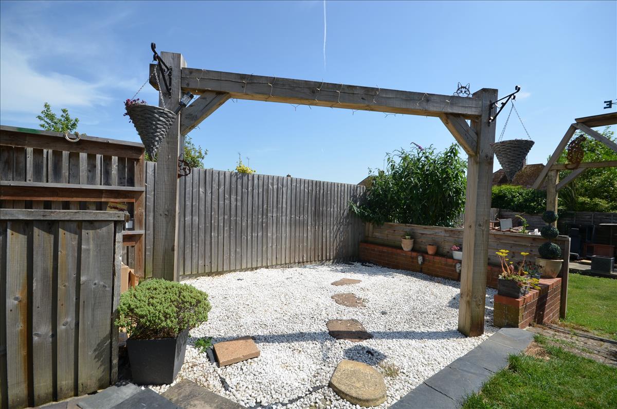 Property Image 8a47aa6c-a7e0-40b4-8c6c-1ba4d09e8e89