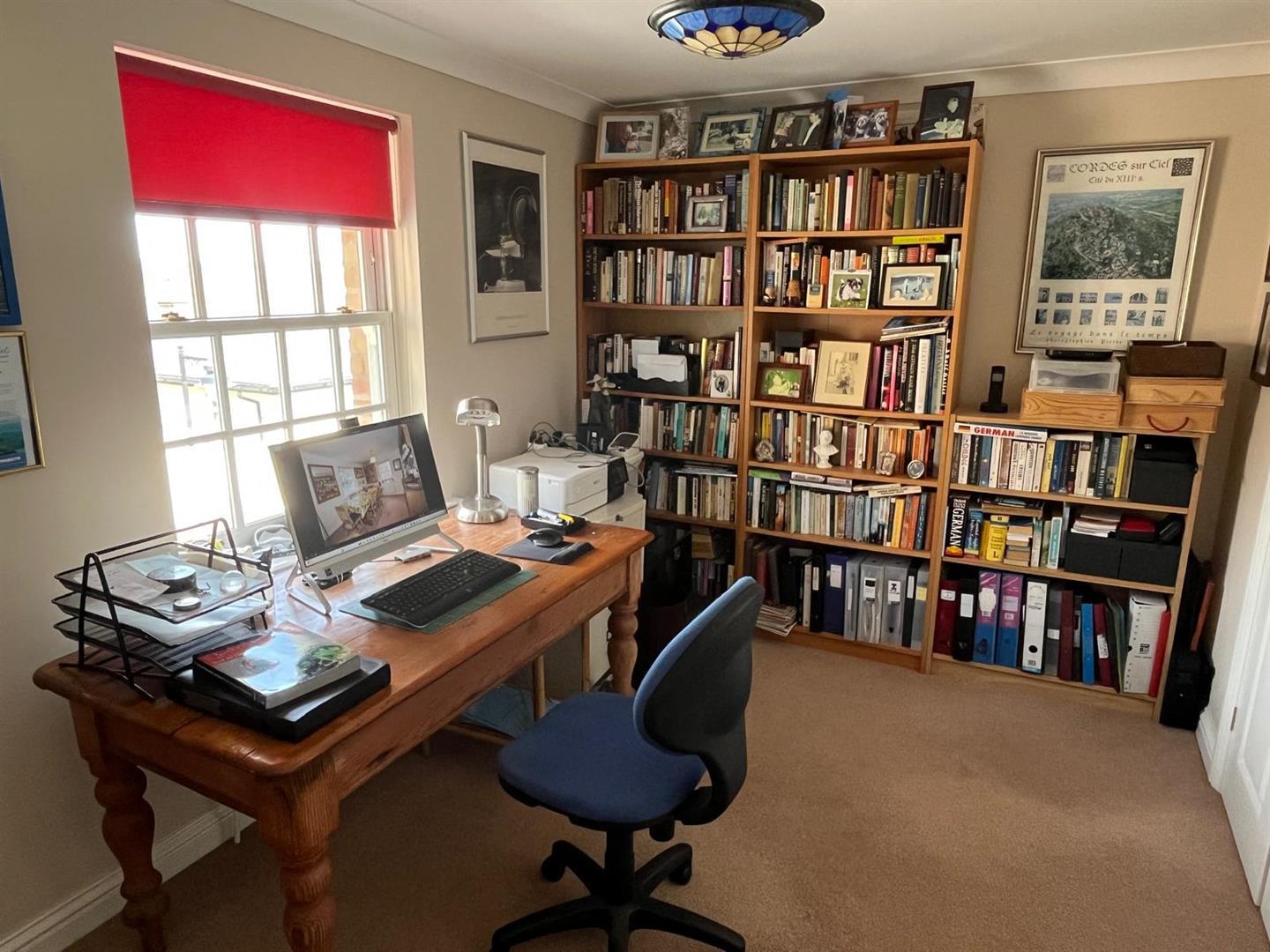 Property Image 8a4841bc-4bed-48c0-b4b0-5a26bde9f0d5