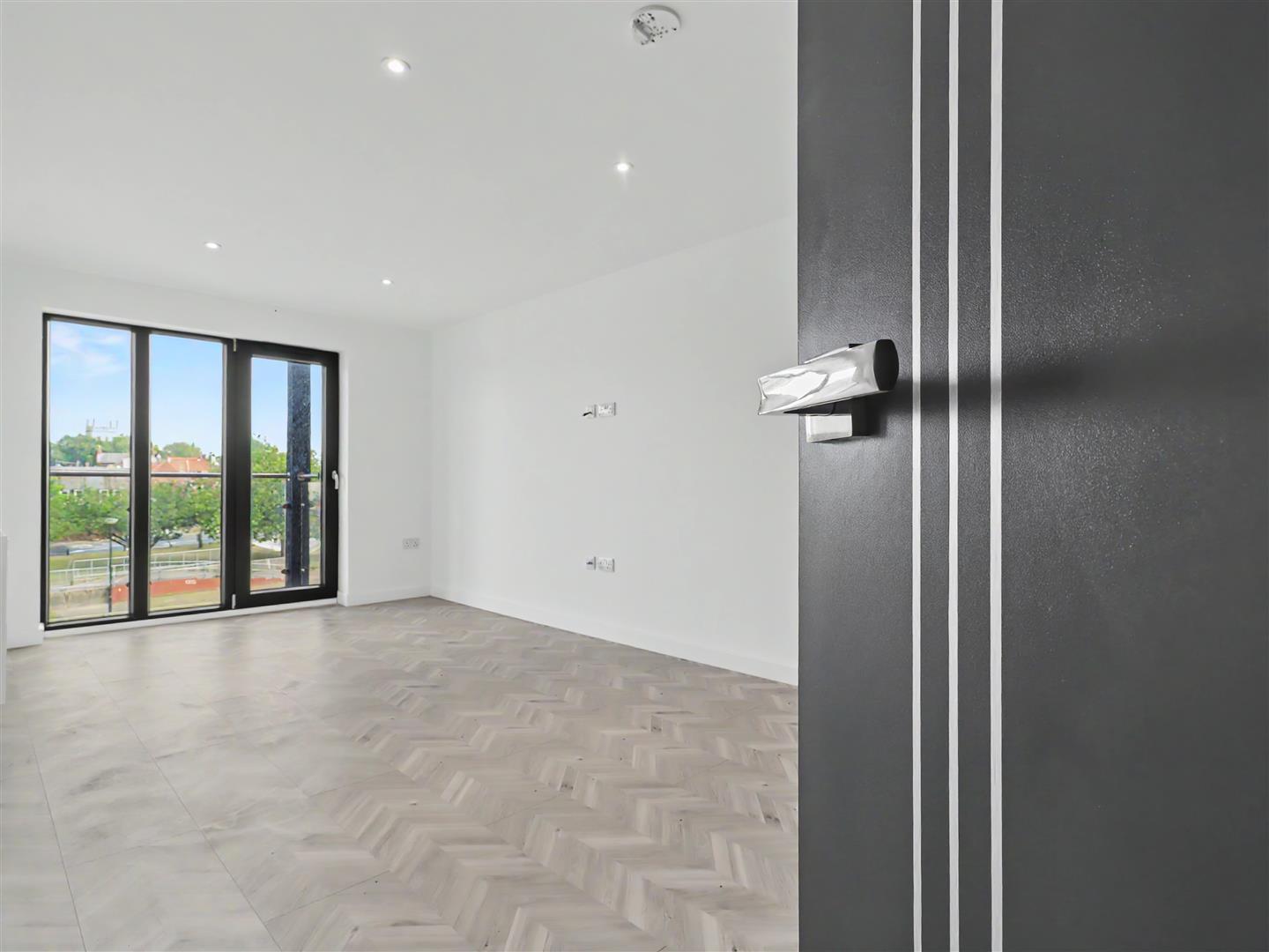 Property Image 8a5127e7-0979-487a-92a9-d06cb552ab50