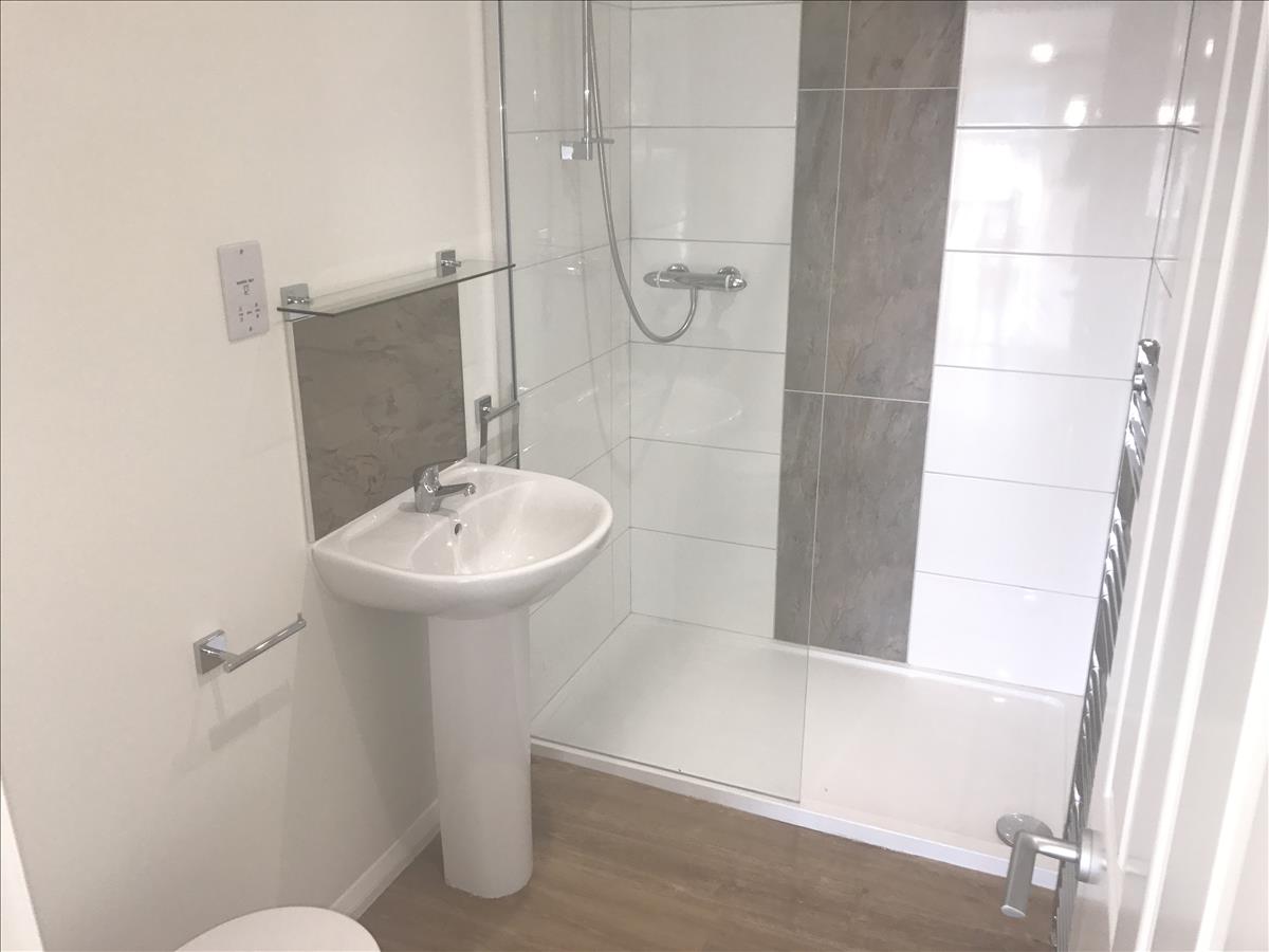 Property Image 8a51deb6-48f8-4aed-92fa-006e5c5c1665