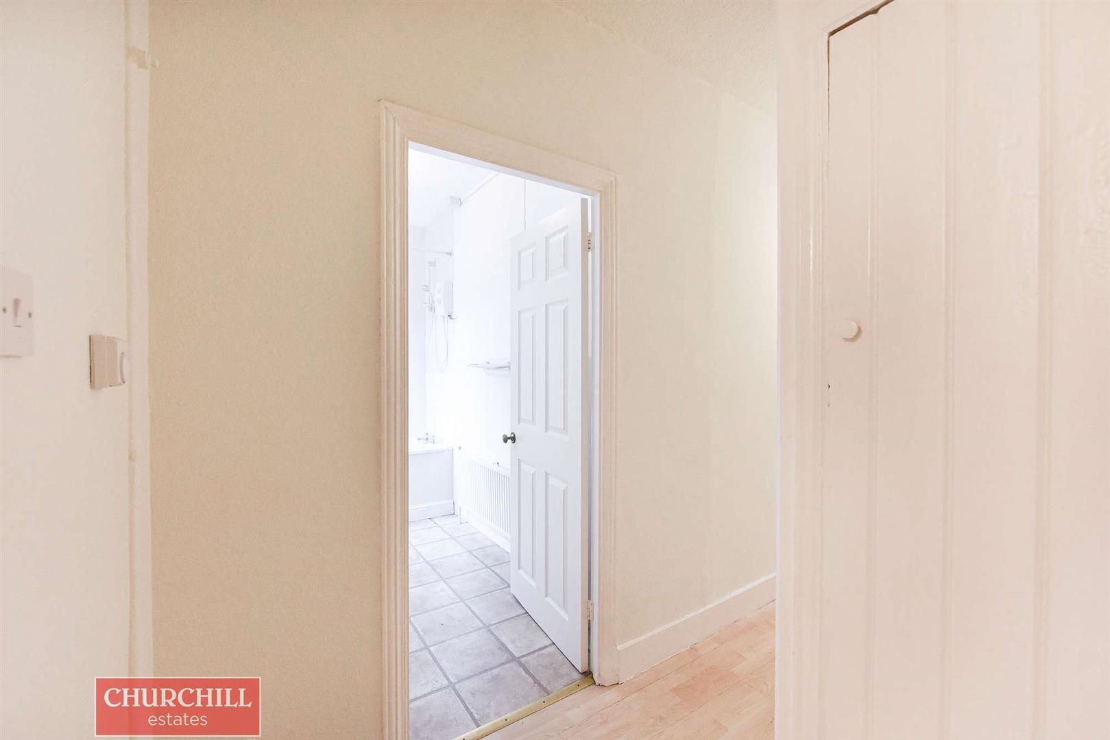 Property Image 8a582ceb-0377-41bd-be06-379b34051e36
