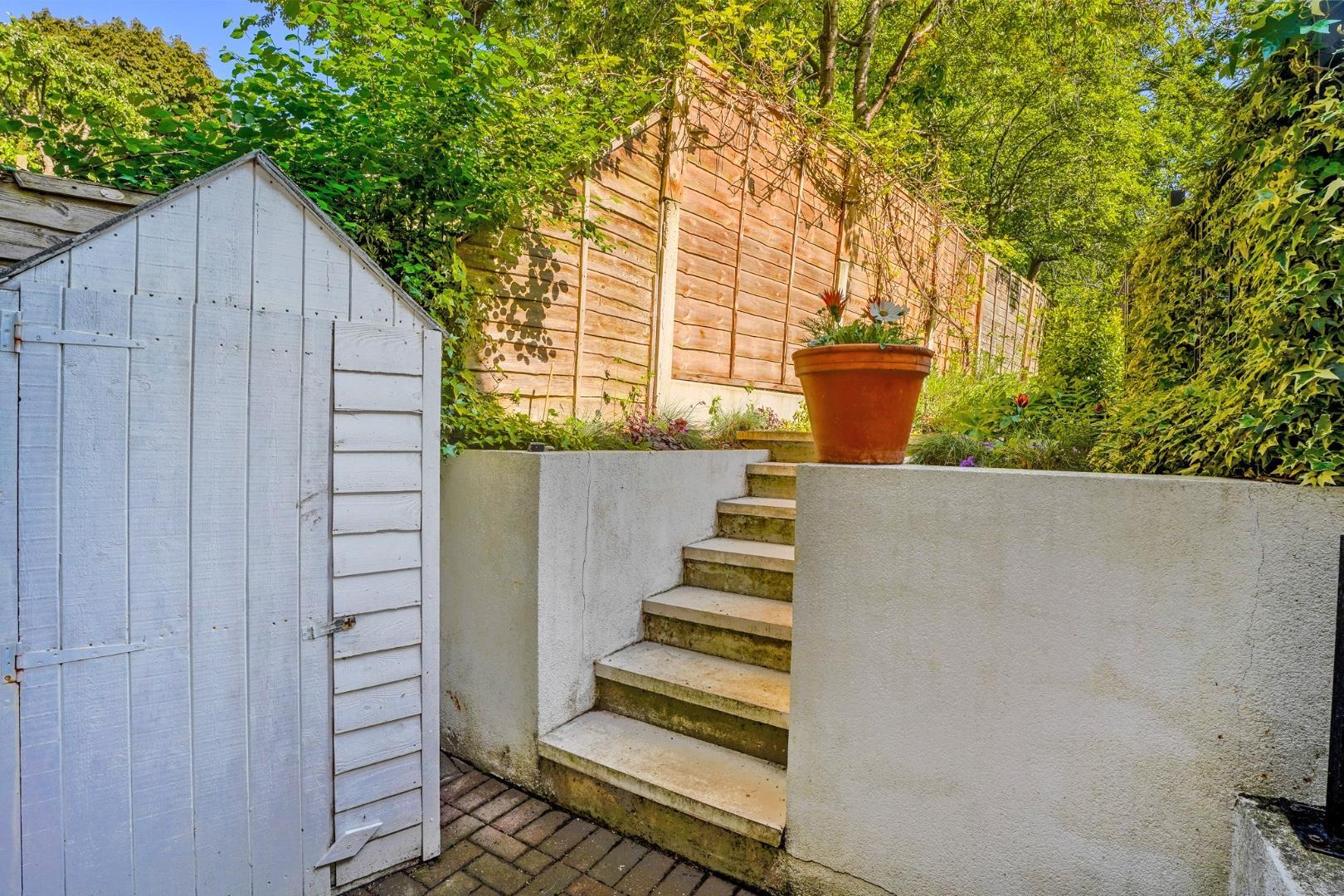 Property Image 8a63b2da-30e3-44b6-9795-ef64f38ef035
