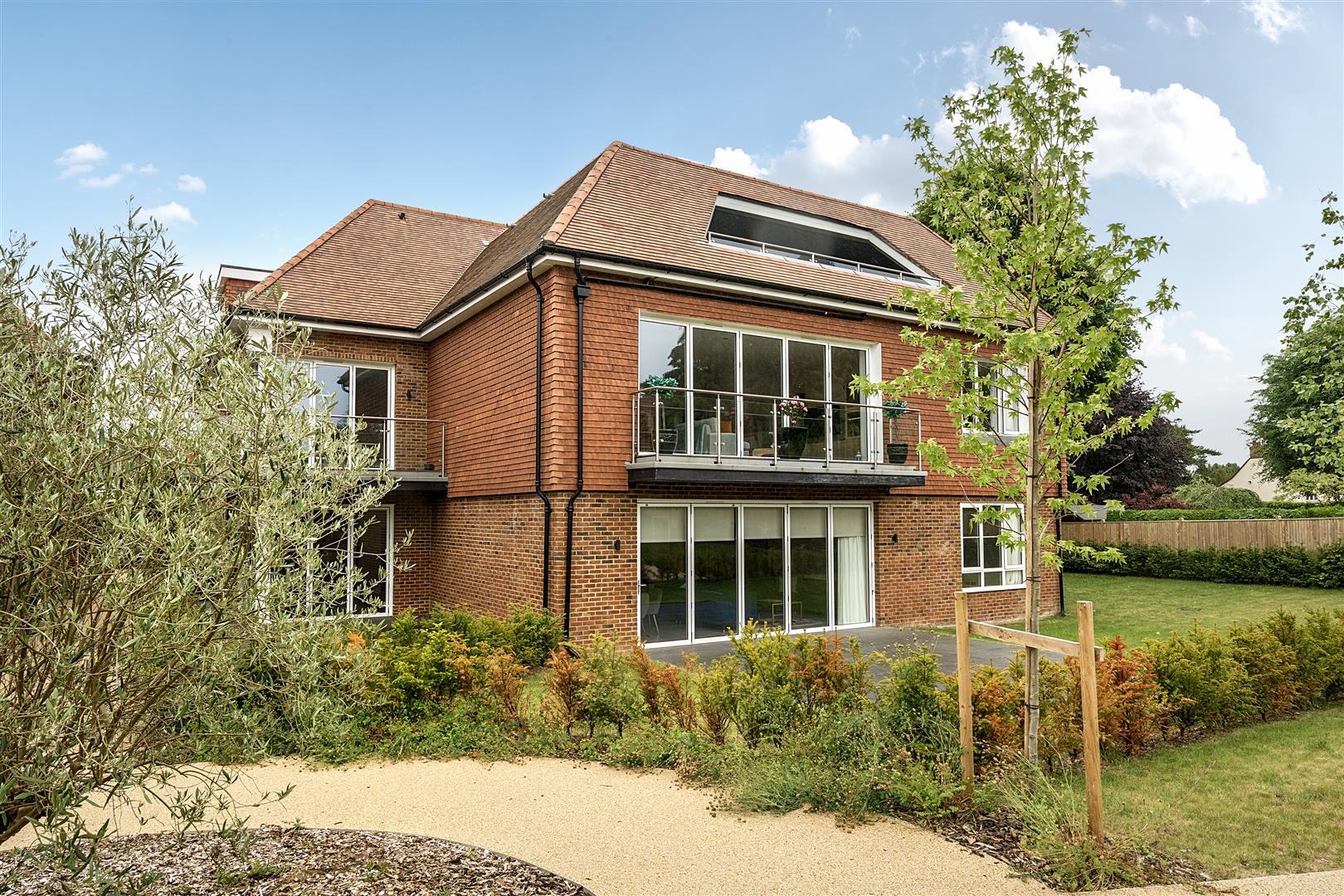 Property Image 8a694dd0-068f-434e-bb33-8d5584404731