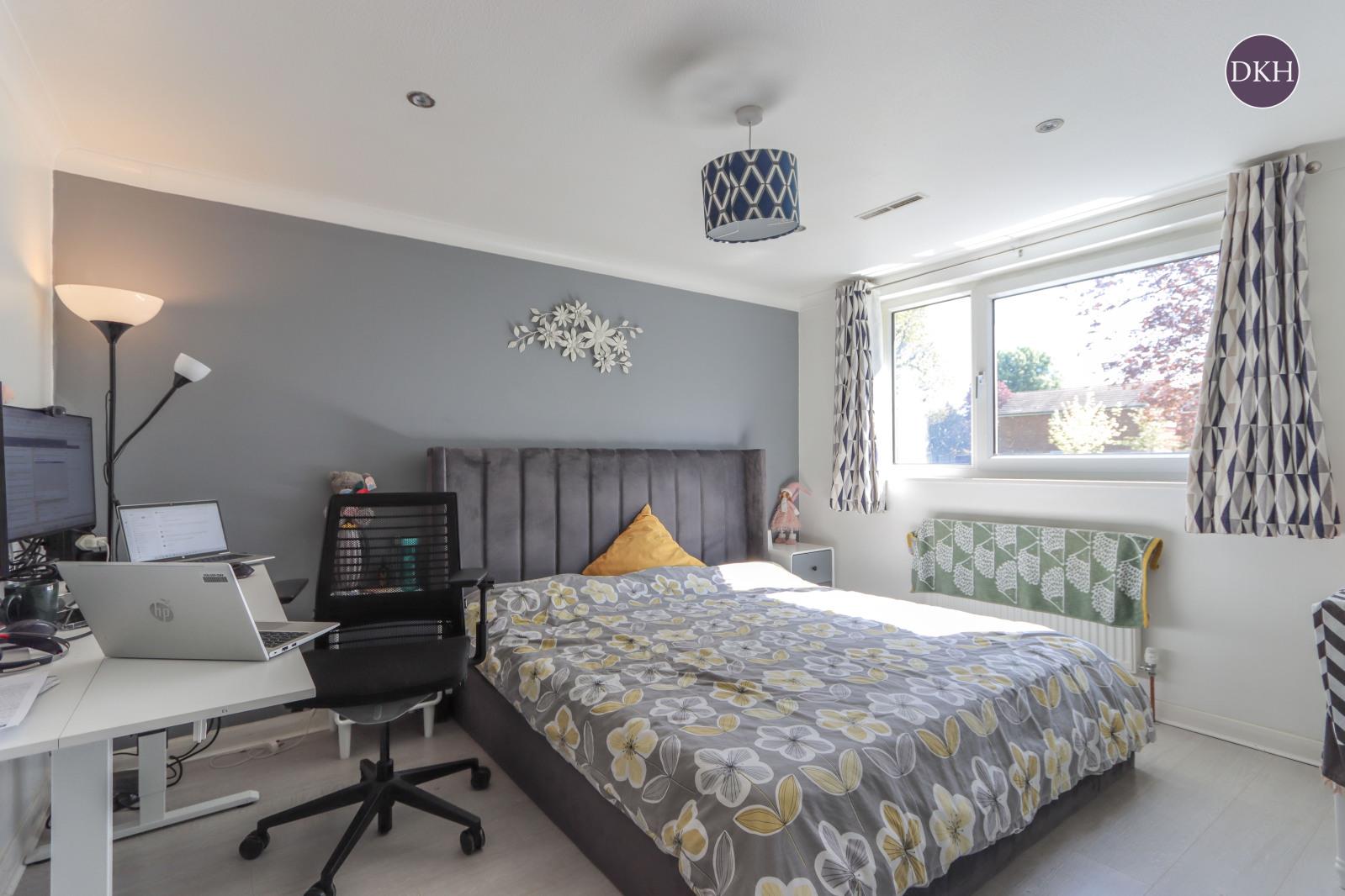 Property Image 8a71c919-6dff-4e87-8017-1e4e7f51d562
