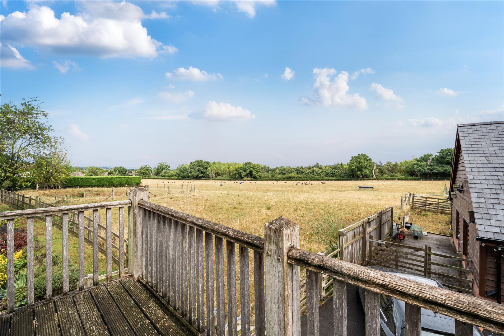 Property Image 8a7a9384-555c-4ce0-aafc-ef10b835529a