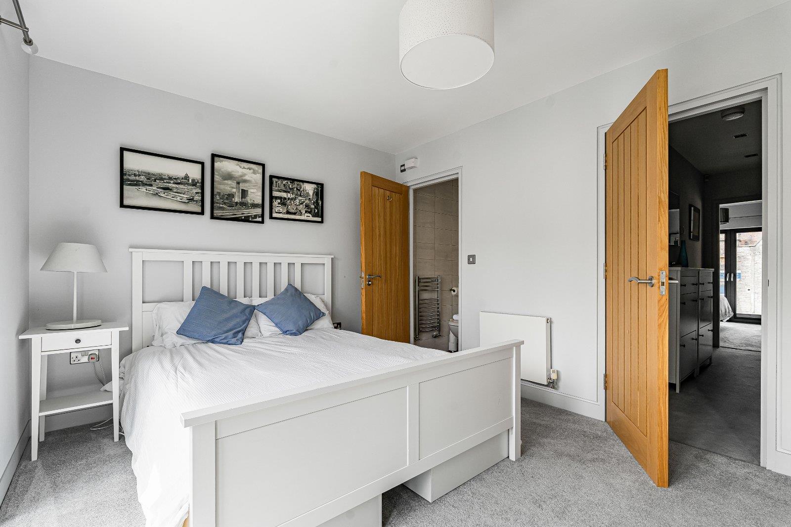 Property Image 8a7be220-6958-4c4f-b46b-c392c72519f6